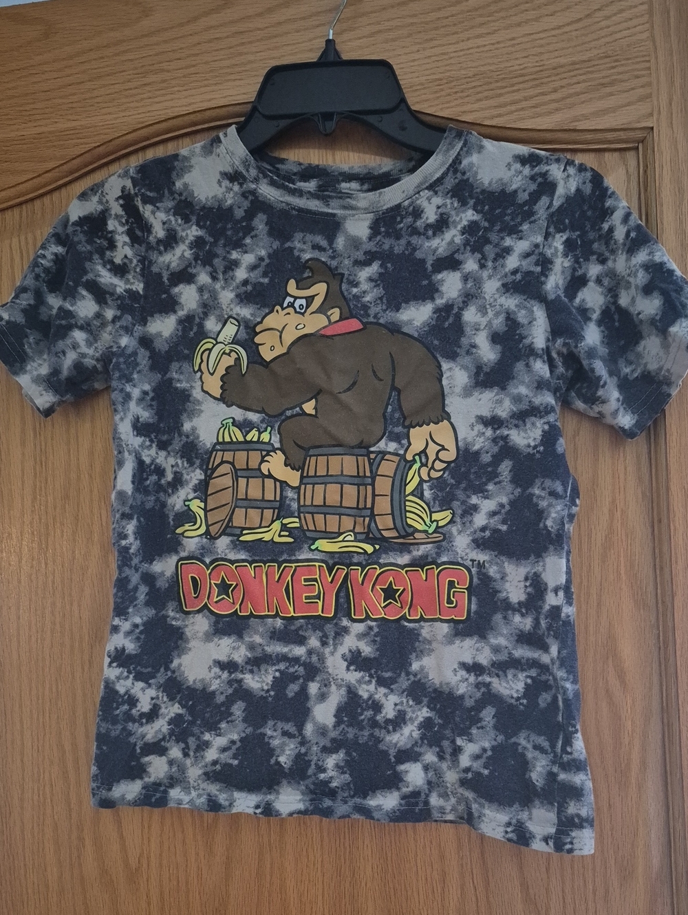 Nintendo Donkey Kong Black & Gray Tie-Dye Graphic Tee